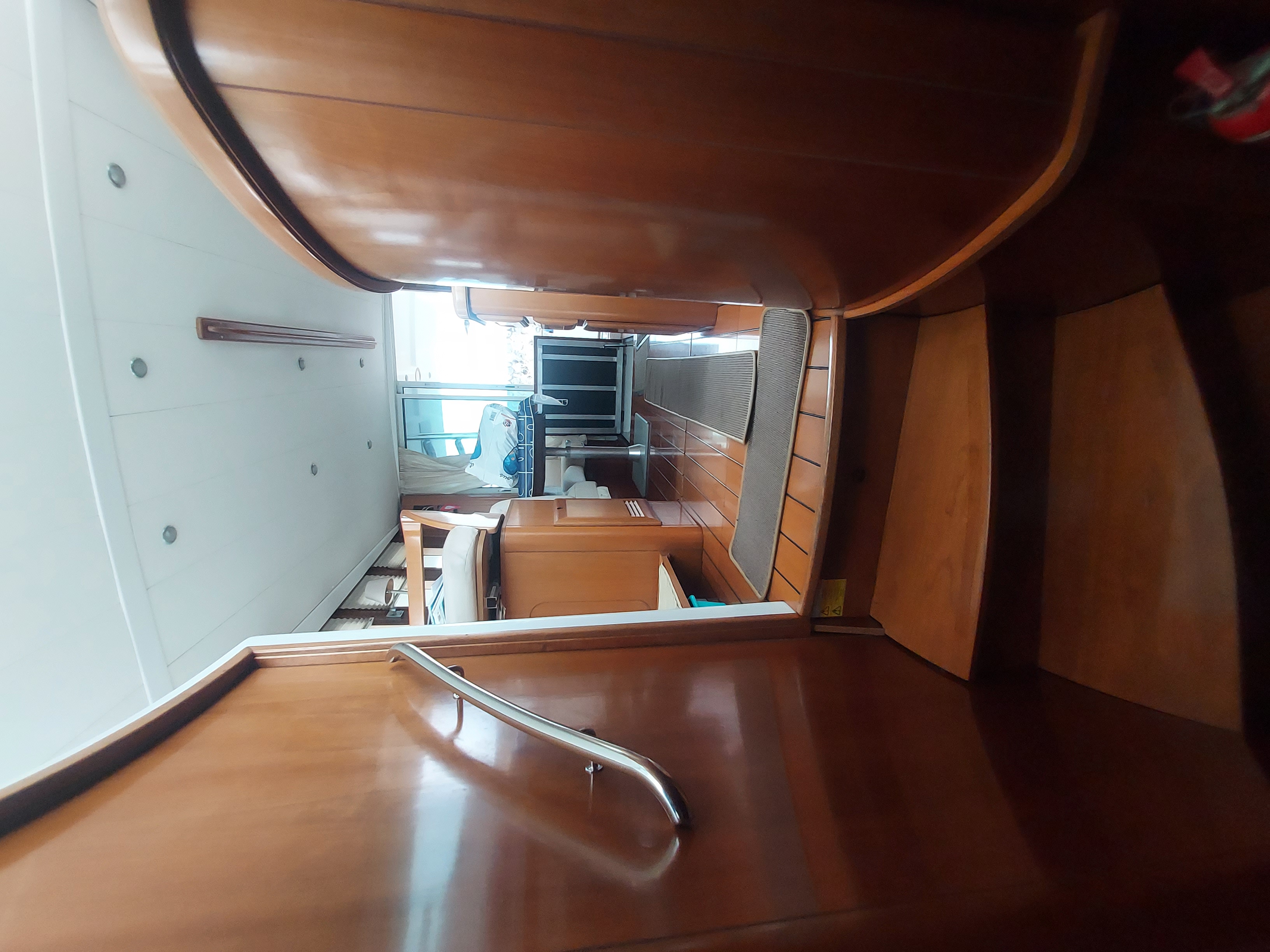 slider 18 Beneteau Swift Trawler 42